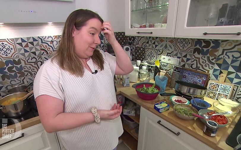 "Ich bin etwas tollpatschig", sagt Kandidatin Michelle (29) &uuml;ber sich selbst.