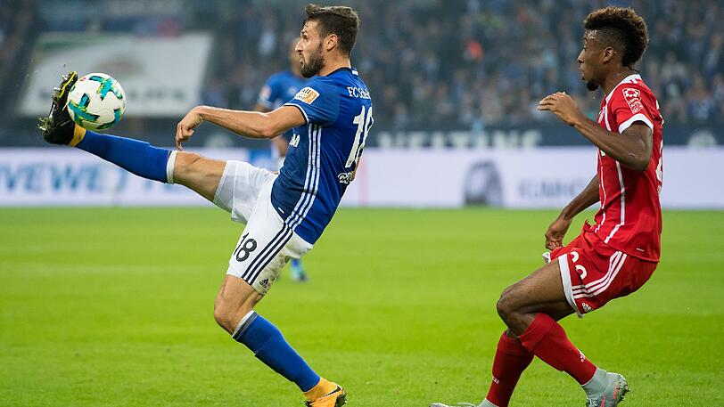 KINGSLEY COMAN - NOTE 3: Durfte anstelle von Ribéry auf links wirbeln, lieferte sich heiße Duelle mit Schalkes Kehrer. Dribbelte sich oft mit seiner Schnelligkeit zur Grundlinie durch, nur die Präzision im Abschluss fehlt.