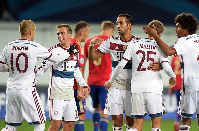 Weiße Weste: Die Bayern entscheiden auch das zweite Gruppenspiel für sich. Der Torjubel nach dem 1:0 durch Thomas Müller