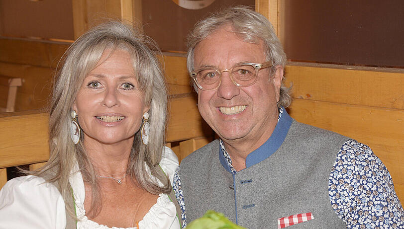 Übernahm den Brosi-Tisch: Bernie Paul mit Frau Elke.
