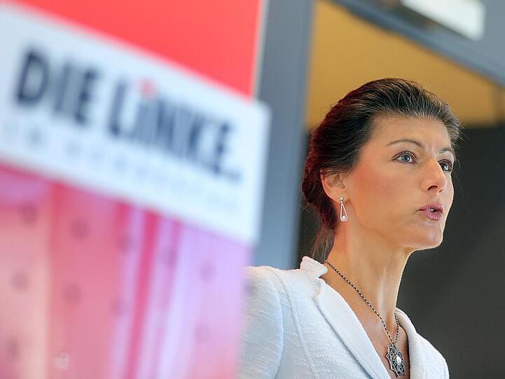 Sahra Wagenknecht (Die Linke) wirft ihrer eigenen Partei vor, sich von den ärmeren Schichten teilweise entfremdet zu haben-