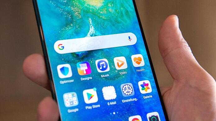 Wer auf den Link klickt, kann sich unbeabsichtigt eine Schadsoftwarte aufs Smartphone holen. (Symbolbild)