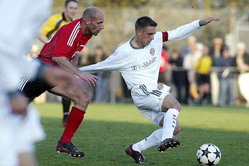 Einer der Musterschüler Gerlands: Philipp Lahm. Der Verteidiger lief zwischen 2001 und 2003 unter dem "Tiger" in der zweiten Mannschaft auf. Nach einer Leihe zum VfB Stuttgart kehrte er zurück zum FC Bayern, wo er in den folgenden Jahren zur Vereinslegende wurde. "Er ist der perfekte Spieler", schwärmte Gerland einst vom 2014er Weltmeister.