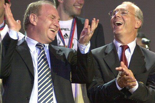 Haben Spaß zusammen: Franz Beckenbauer (r.) und Uli Hoeneß.