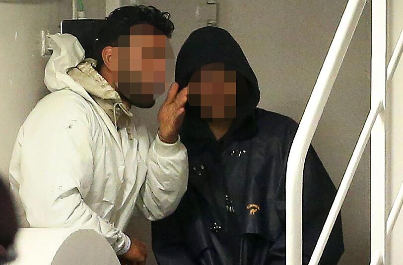 Die beiden Schlepper Mohammed M. (l.) und Mahmud B. haben versucht, sich unter die überlebenden Flüchtlinge zu mischen.