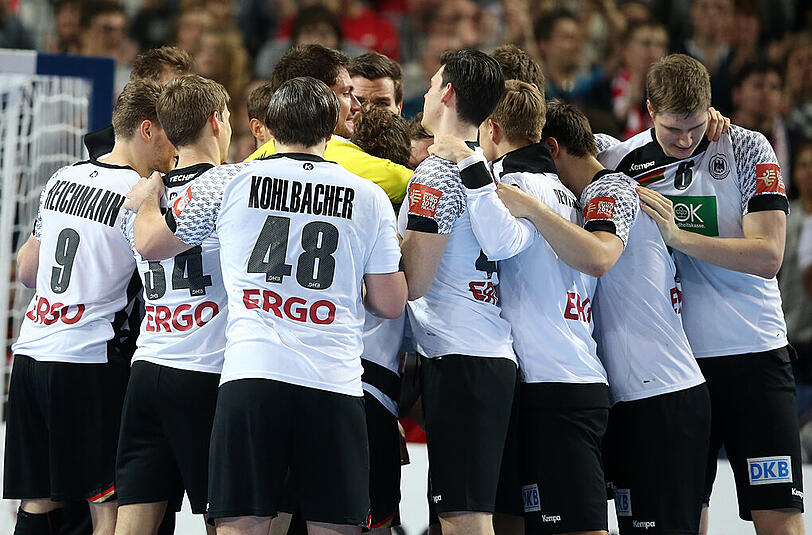 Jubel der deutschen Handball-Nationasmannschaft nach dem 30:29-Sieg gegen Russland bei der EM in Polen.
