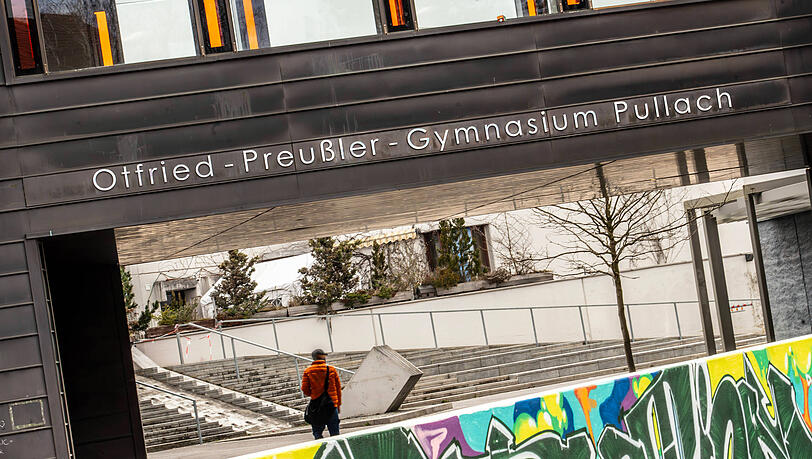 Das Otfried-Preußler-Gymnasium Pullach, benannt nach dem Kinderbuchautor Otfried Preußler, wird umbenannt.