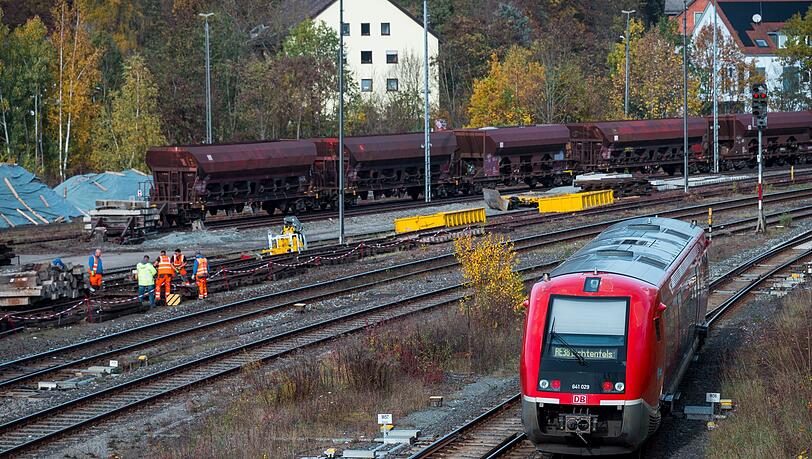 Nordbayern wartet auf die Elektrifizierung der Franken-Sachsen-Magistrale. (Archivbild)