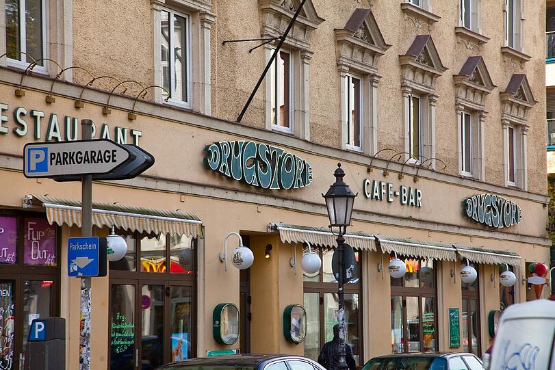 Längst Tradition: der Drugstore an der Feilitzschstraße.