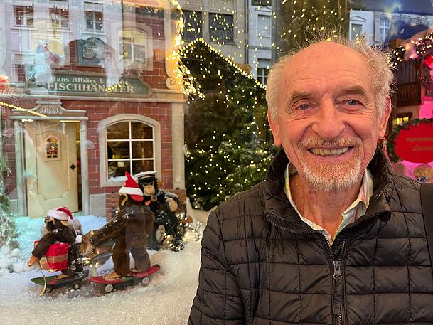 F&uuml;r Max Sterr (73) ist es "ein Ritual" zum Schaufenster zu gehen.