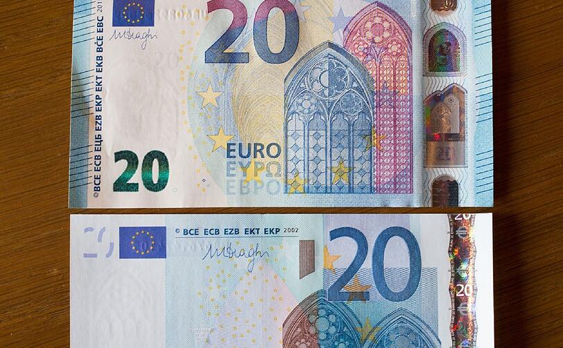 Neuer kaum zu fälschender 20-Euro-Schein (oben) vs. alter 20-Euro-Schein (unten).