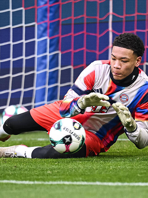 Noch ohne Profieinsatz, aber am Mittwoch wom&ouml;glich in der Champions League im Tor: Der 16-j&auml;hrige Leonard Prescott.