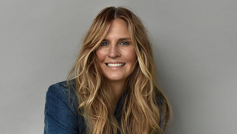 Nike Schröders Buch "Die Kunst, stark zu bleiben, wenn alles zu viel ist" erscheint am 21. Juli. Nike Schröders Buch "Die Kunst, stark zu bleiben, wenn alles zu viel ist" erscheint am 21. Juli.