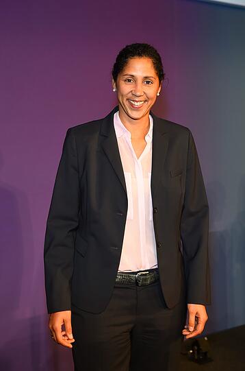 Steffi Jones schied bei Let's Dance 2020 als erste Kandidatin aus.