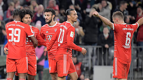 Der FC Bayern gewinnt gegen Werder Bremen mit 6:1.