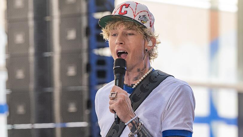 Machine Gun Kelly isst nur "ein paar Mal pro Woche etwas".