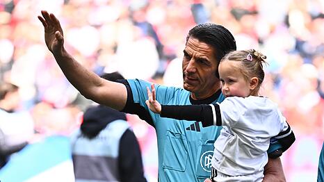 F&uuml;r Deniz Aytekin war das Spiel in M&uuml;nchen sein letzter Einsatz als Schiedsrichter.
