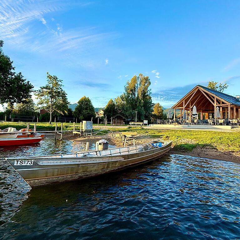 Der Kiosk Lido am Chiemsee.