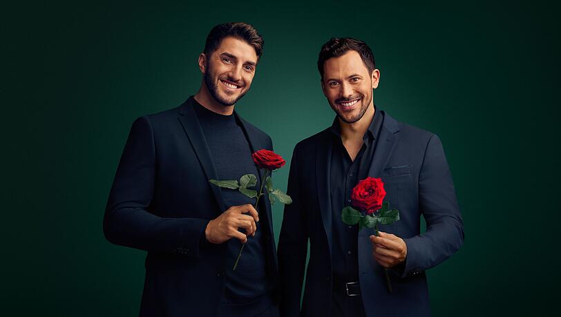 Verteilen ab dem 10. Januar Rosen im Doppelpack: "Die Bachelors" Sebastian Klaus und Dennis Gries.