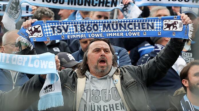 Mit Leib und Seele ein Löwe und deshalb derzeit alles andere als glücklich: Allesfahrer Roman Wöll.