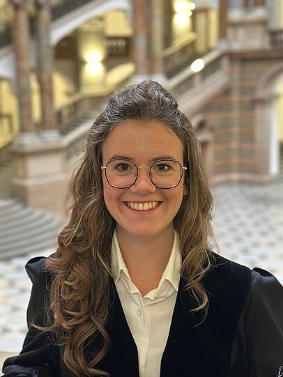 Proberichterin am Landgericht München: Katrin Schäffer. Proberichterin am Landgericht München: Katrin Schäffer.