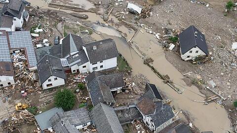 Weitgehend zerstört und überflutet ist das Dorf Schuld im Kreis Ahrweiler.