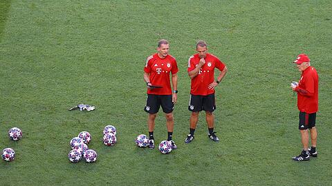Fitnesschef: Holger Broich (l.), mit Flick und Gerland (r.).