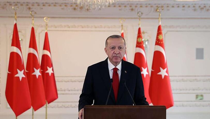 Hält trotz der verheerenden Erdbebenkatastrophe am gesetzten Wahltermin im Mai fest: Recep Tayyip Erdogan.