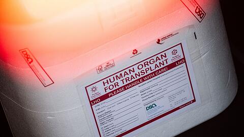 In Neapel braucht der kleine Junge dringend ein neues Spenderherz. (Symbolbild)