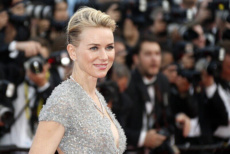 ... und Naomi Watts mit.