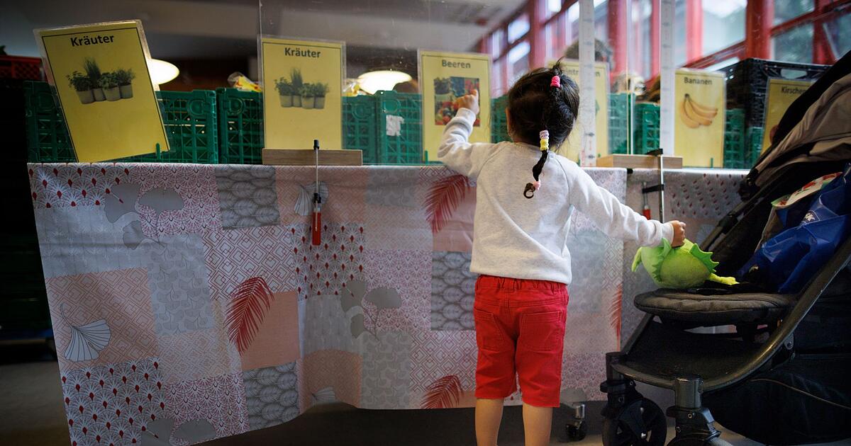 Knapp-jeder-dritte-Tafelkunde-ist-ein-Kind