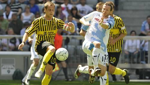 Werden keine Teamkollegen nächste Saison: Matthias Lehmann (l.) und Löwe Benny Lauth. Werden keine Teamkollegen nächste Saison: Matthias Lehmann (l.) und Löwe Benny Lauth.