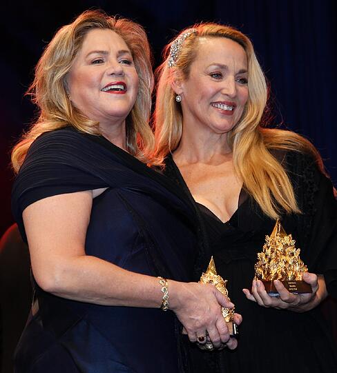 Kathleen Turner und Jerry Hall.