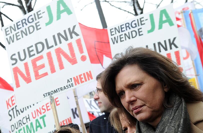 &bdquo;Energiewende Ja, Suedlink Nein&ldquo; &ndash; ganz dieser Meinung ist auch Bayerns Wirtschaftsministerin Ilse Aigner.