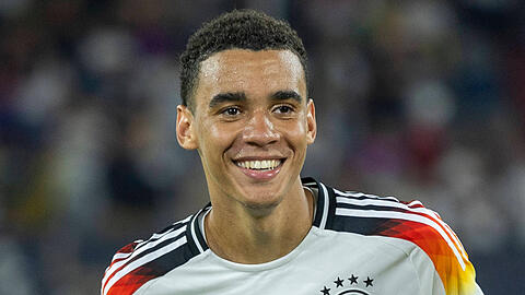 Jamal Musiala steht beim FC Bayern noch bis 2026 unter Vertrag.