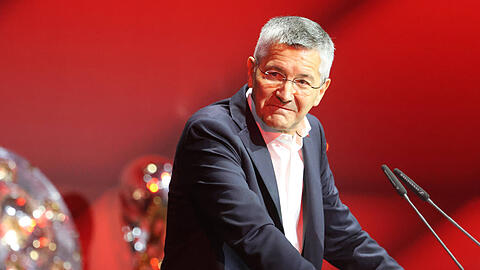 Spricht auf dem AZ-Sofa: Herbert Hainer.