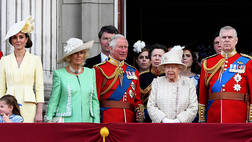 "Ärger im Buckingham Palace": 2019 war ein schwieriges Jahr für die britische Königsfamilie "Ärger im Buckingham Palace": 2019 war ein schwieriges Jahr für die britische Königsfamilie