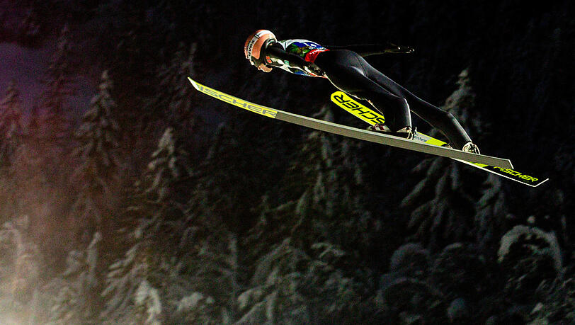"Der kam von zu Hause, die Favoriten waren andere - und die hatten auch Druck", sagt Skisprung-Legende Jens Weißflog über den Sensations-Skiflug-Weltmeister Karl Geiger.