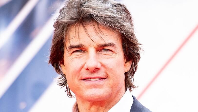 Was Prinz William kann, kann er schon lange: Tom Cruise vergnügte sich beim zweiten Konzert von Taylor Swift in London. Was Prinz William kann, kann er schon lange: Tom Cruise vergnügte sich beim zweiten Konzert von Taylor Swift in London.