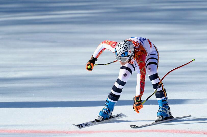 Super-G in Sotschi: So freut sich Maria Höfl-Riesch über ihre Silbermedaille.