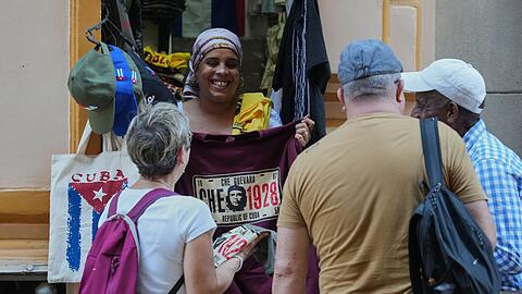 Die Tourismusbranche ist in Kuba in den letzten Jahren stark geschrumpft. (Archivbild)