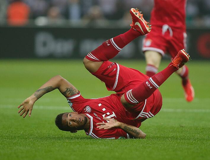 JEROME BOATENG: Note 3. Organisierte die Defensive nicht so souverän wie Dante. Im direkten Zweikampf aber gut &ndash; Ibisevic war nicht zu sehen. Handspiel im Strafraum? Nicht geahndet (79.).