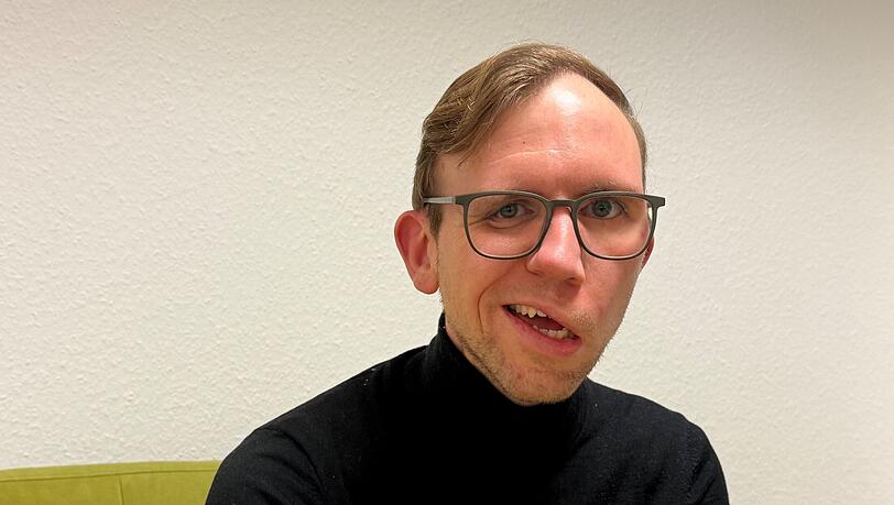 Lange Jahre fühlte sich Marcel Friederich weniger wert, glaubte, noch mehr leisten zu müssen als Menschen ohne eine Beeinträchtigung. Lange Jahre fühlte sich Marcel Friederich weniger wert, glaubte, noch mehr leisten zu müssen als Menschen ohne eine Beeinträchtigung.