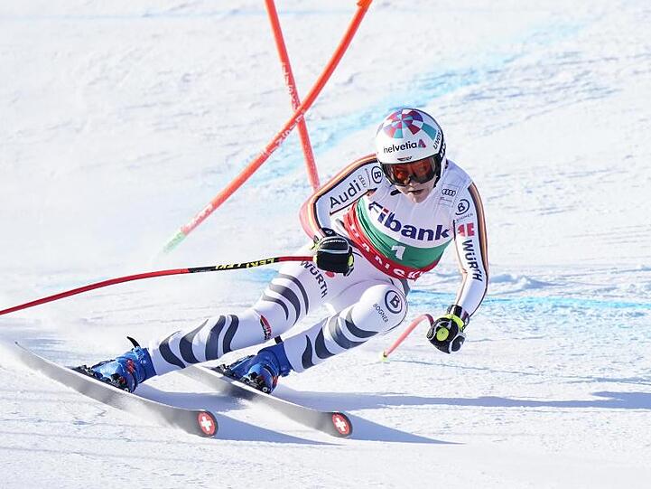 Skifahrerin Viktoria Rebensburg in Aktion. Foto: Giovanni Auletta/AP/dpa/Archivbild