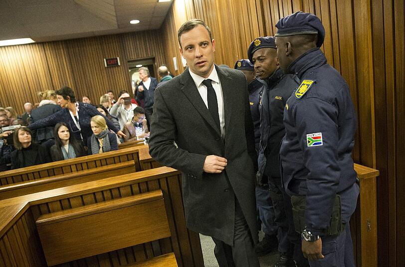 Der frühere Sprinter Pistorius vor Gericht. Foto: Marco Longari /Pool/Archiv