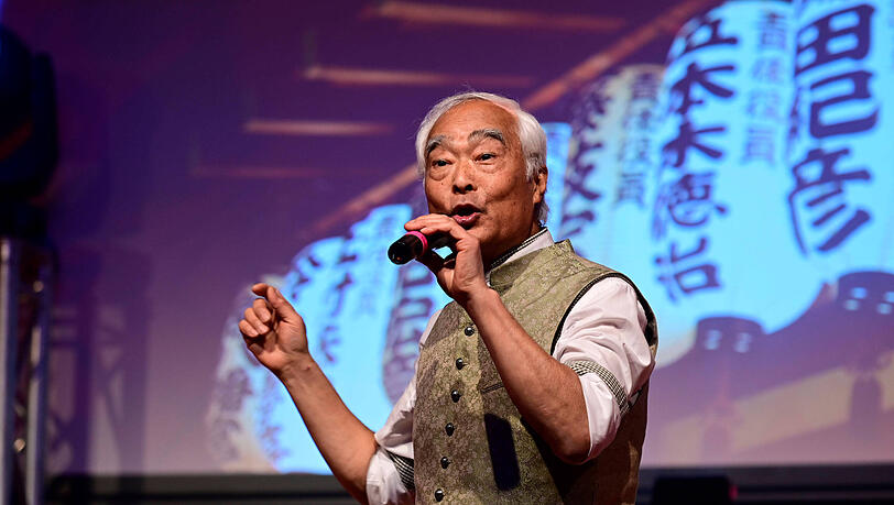 Takeo Ischi wurde als jodelnder Japaner bekannt. Er hat große Pläne und will zurück auf die Bühne.