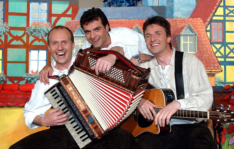 Immer gut drauf &bdquo;De Randfichten&ldquo;: Thomas &bdquo;Rups&ldquo; Unger, Michael &bdquo;Michl&ldquo; Rostig und Thomas &bdquo;Lauti&ldquo; Lauterbach haben Ärger mit dem Lied der &bdquo;Holzmichl&ldquo;.