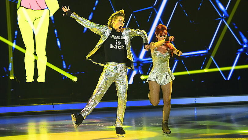 Jens Hilbert während seines skurrilen "Dancing on Ice"-Auftritts Jens Hilbert während seines skurrilen "Dancing on Ice"-Auftritts