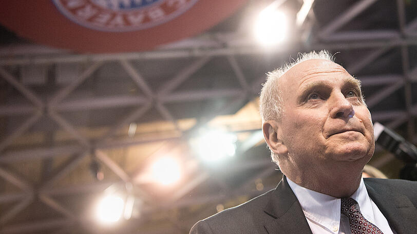 Uli Hoeneß: "Wenn wir gegen den BVB noch zwei andere teure Spieler gehabt hätten, hätten wir wahrscheinlich auch nicht gewonnen."