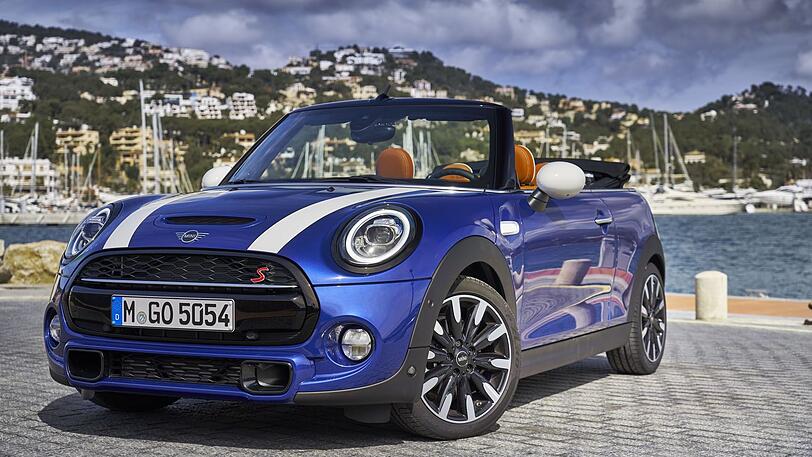 Das Mini-Cabrio wurde für die gerade beginnende Saison optisch und technisch aufgefrischt.